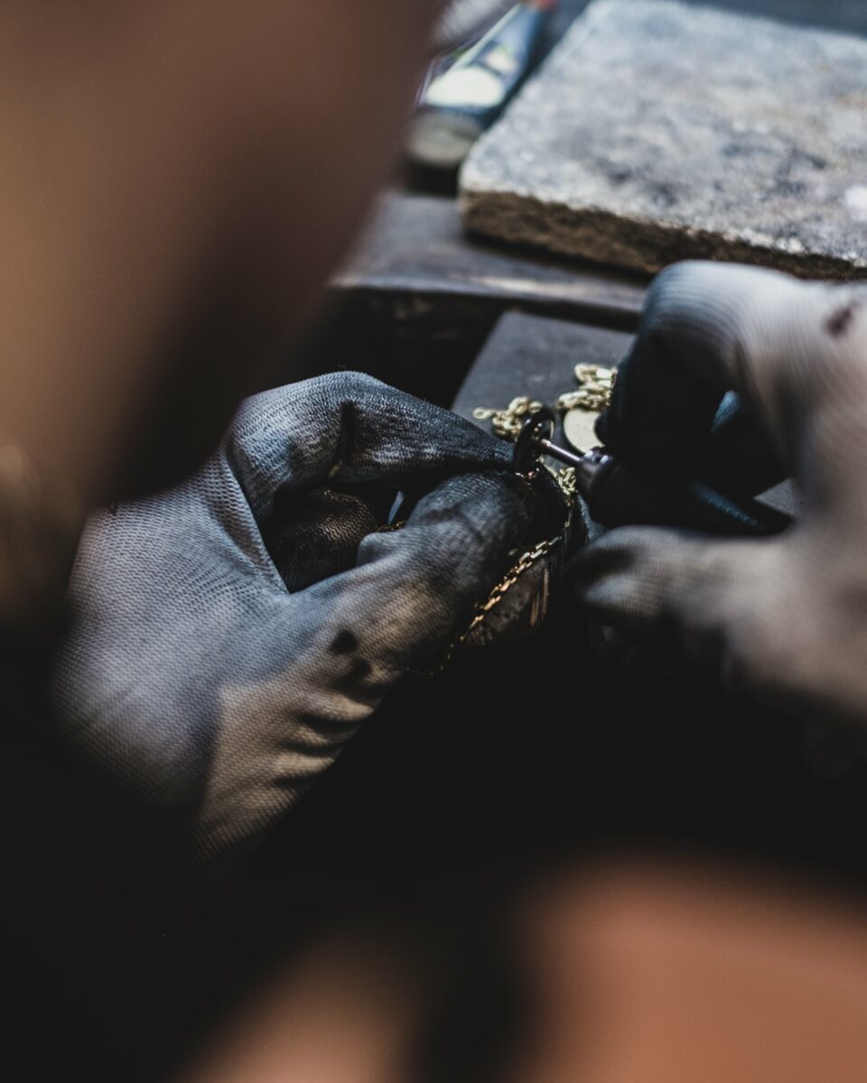 ateliers_gourret_joaillier_dsf8480-couv